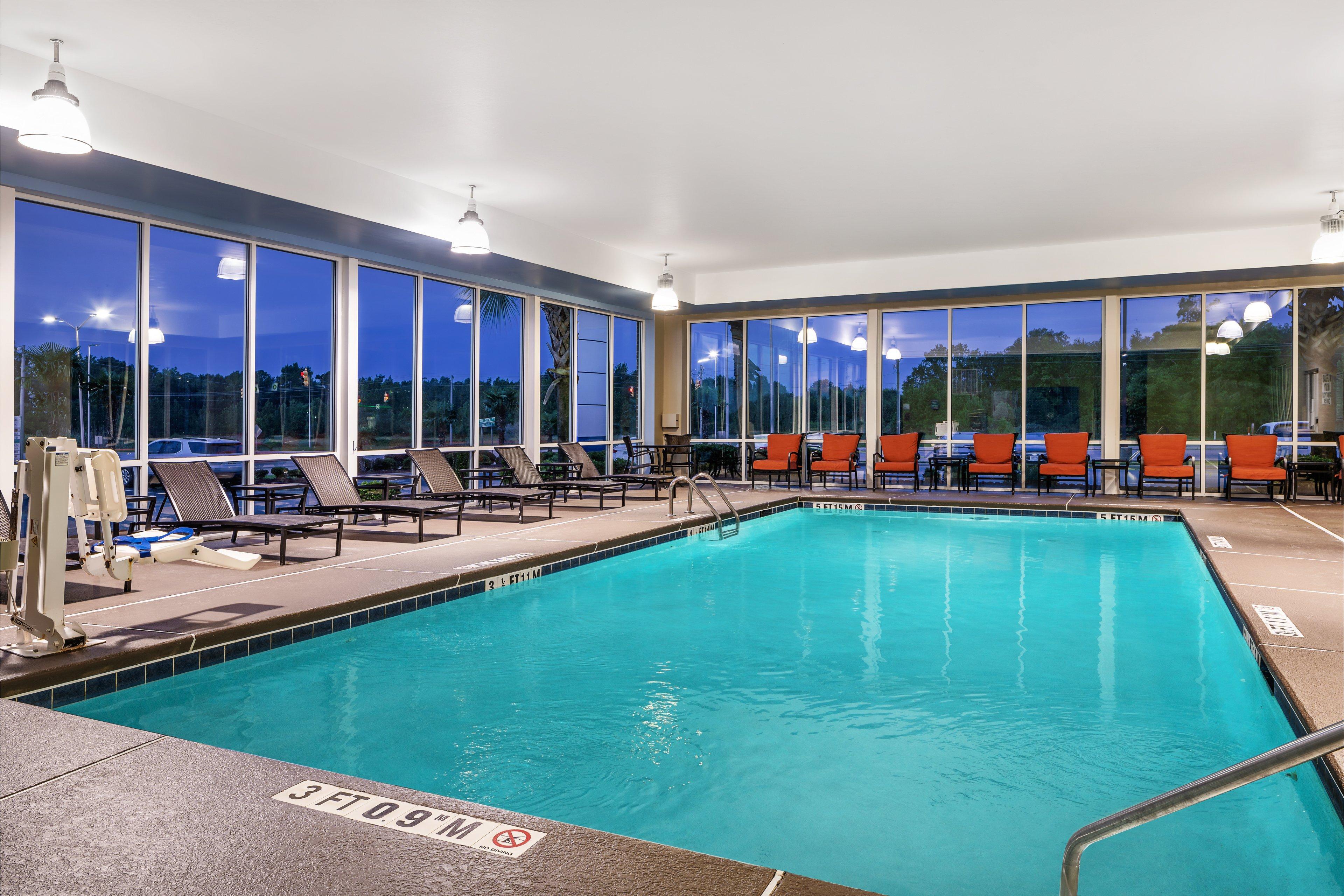 Holiday Inn Express & Suites Florence By Ihg Экстерьер фото