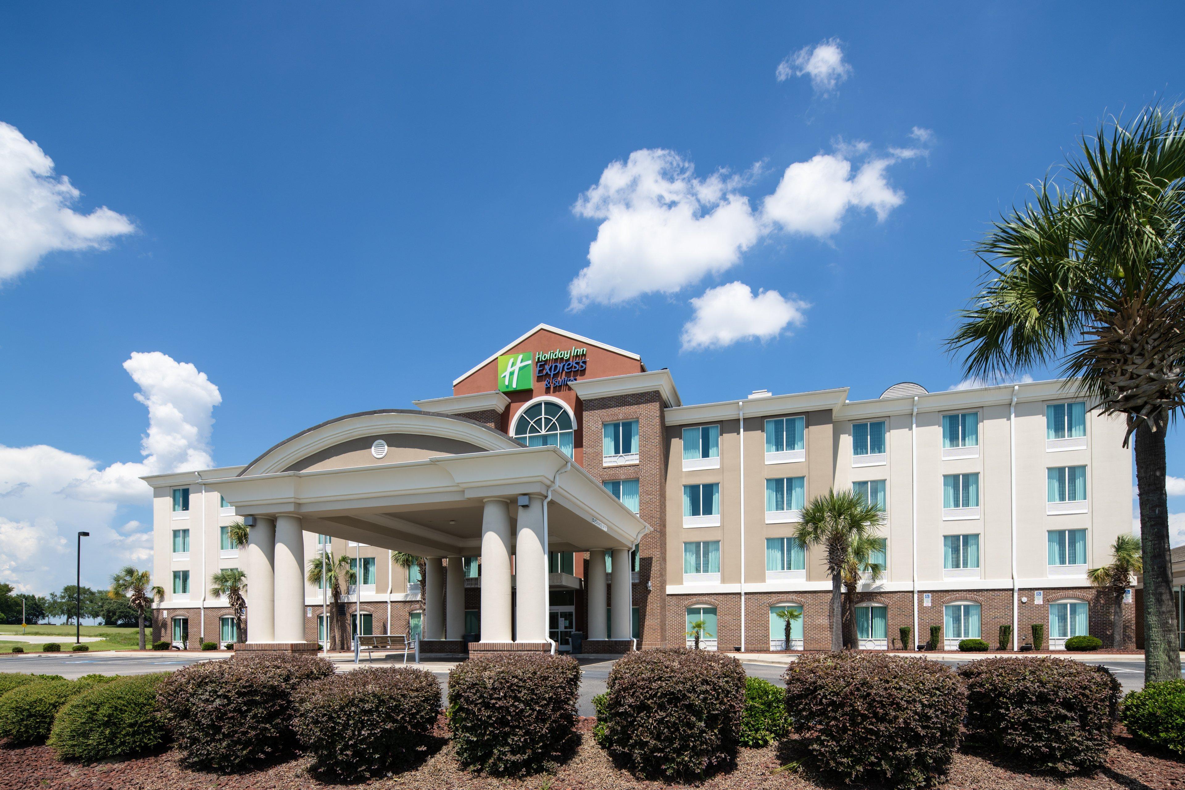 Holiday Inn Express & Suites Florence By Ihg Экстерьер фото