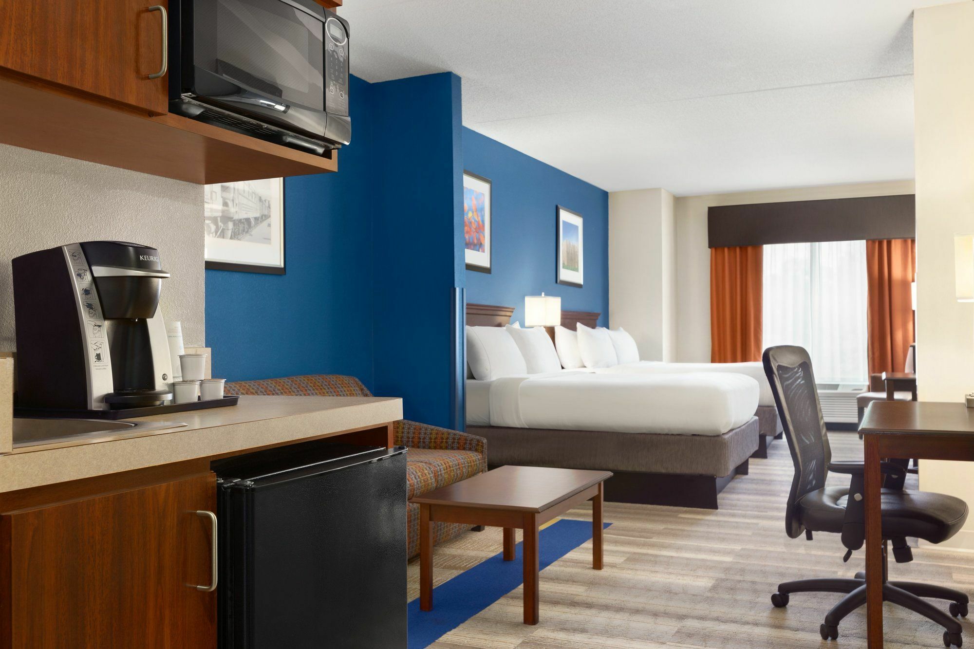 Holiday Inn Express & Suites Florence By Ihg Экстерьер фото