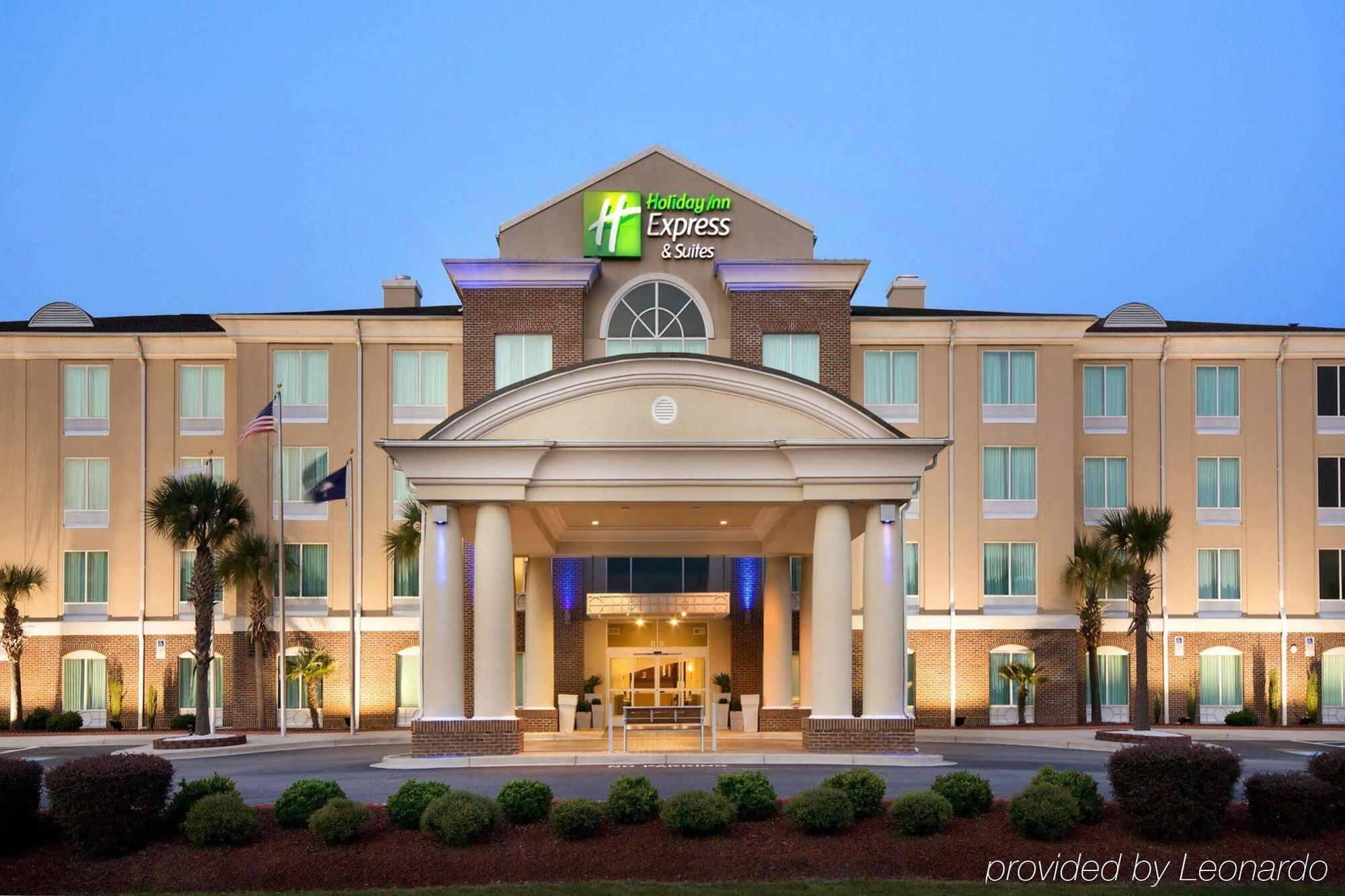 Holiday Inn Express & Suites Florence By Ihg Экстерьер фото